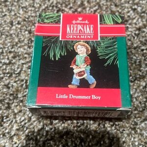 1990 vintage hallmark keepsake ornament “little drummer boy”